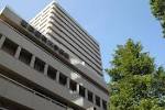Tokyo_Medical-University_Hospital_shinjuku_20151015
