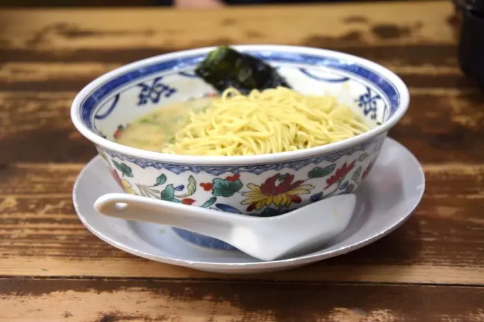 tonkotsu_ramen_20151225_f2-700x466