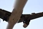 Itami-airport_senrigawa-river_Airplane_8b