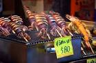 Osaka-Kuromon-ichiba-market_18-700x466
