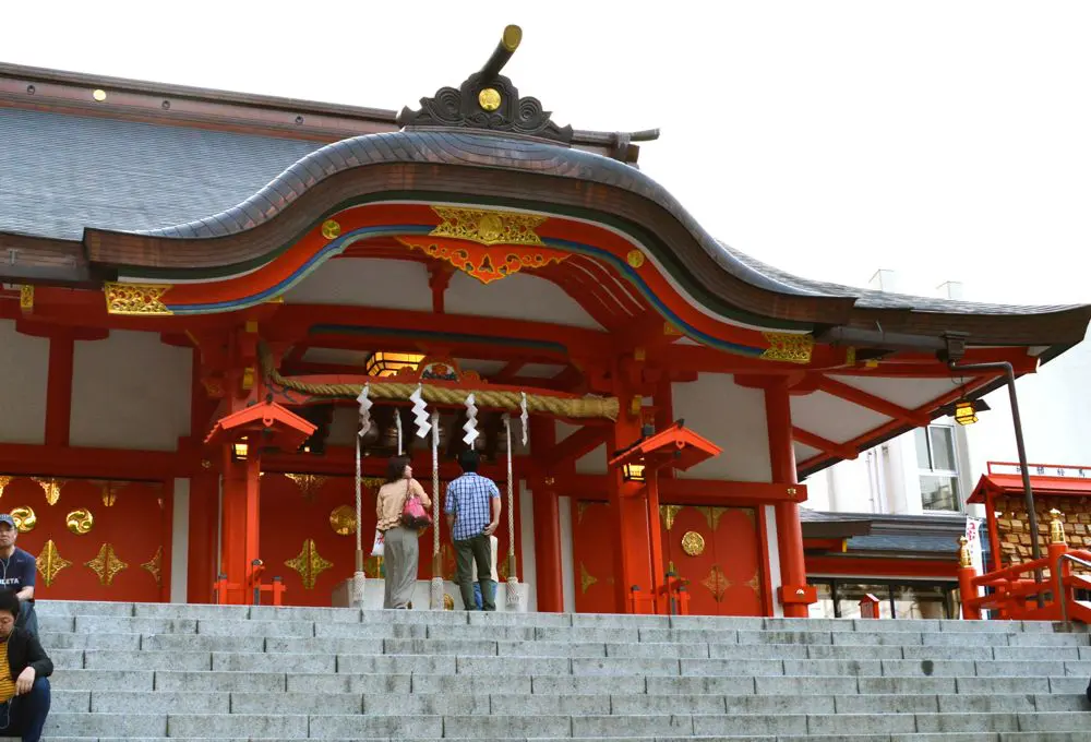 新宿花园神社拜殿