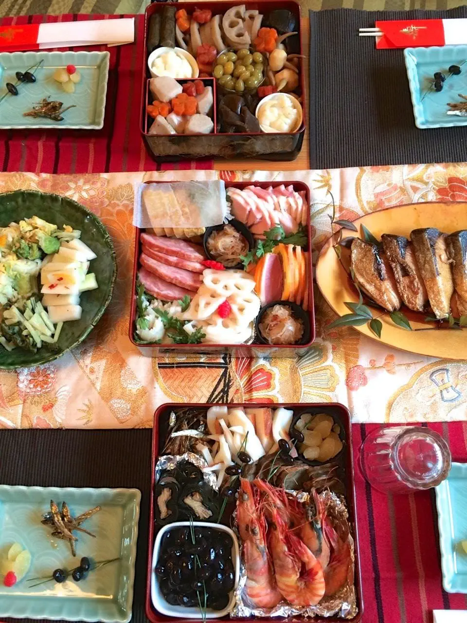 【정월】일본의 정월요리「오세치 요리」란 어떤 것인가?