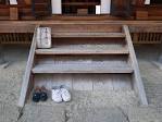 講堂への入り口
