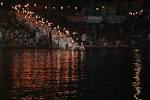 海女の大夜泳