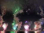 花火 夜空のおにごっこ