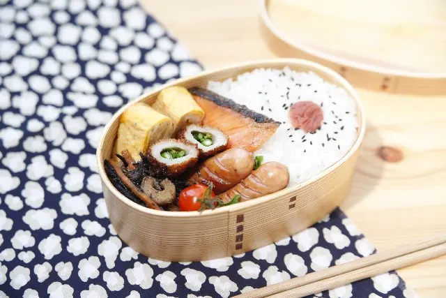 來日本最想嘗試的便當！各站獨特的「車站便當」，造型可愛的「卡通便當」