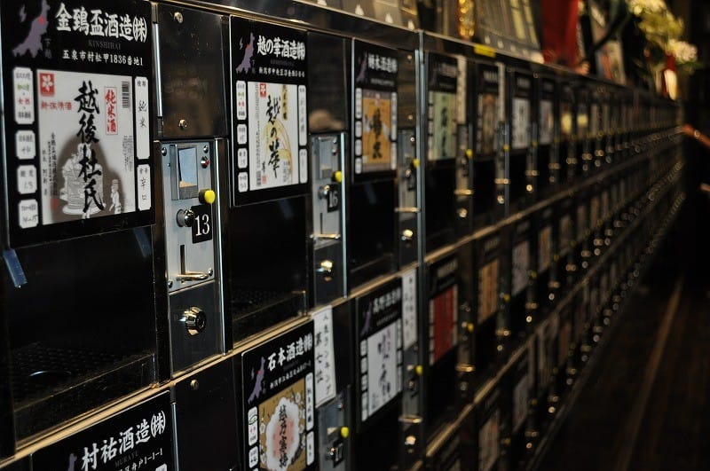 Taste Five Types Of Japanese Sake For 500 Yen! Ponshukan In Niigata