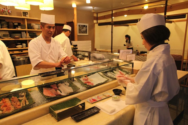 Jalan-Jalan ke Pasar Ikan Tsukiji dan Kursus Membuat Nigiri Sushi!