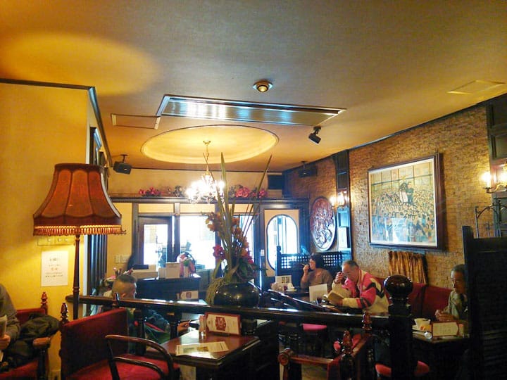 【SHITAMACHI】旅のスタートに最適!浅草の純喫茶「ローヤル珈琲店」で頂く朝ごはん