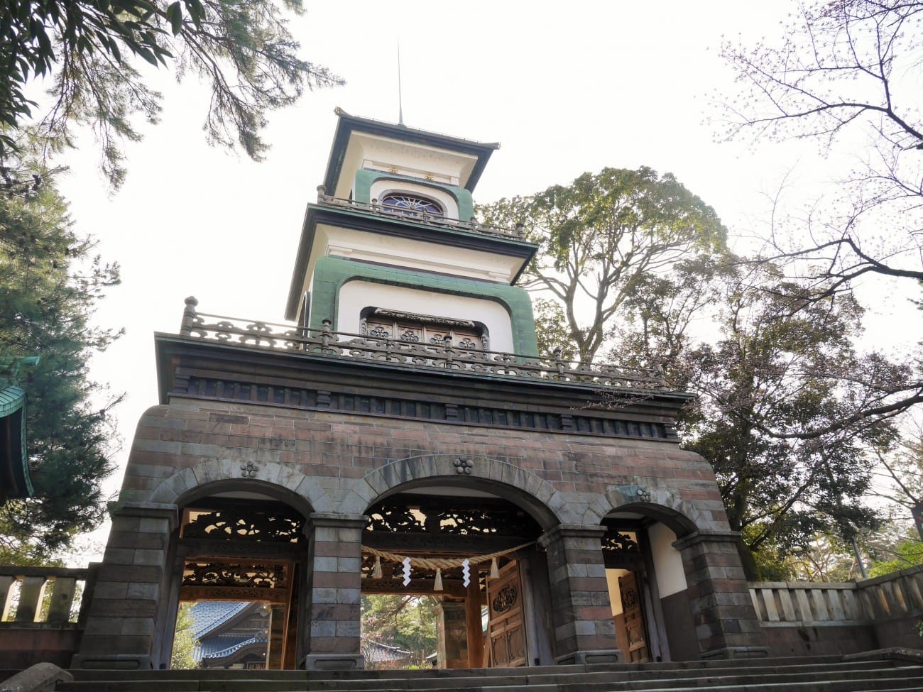 Oyama Shrine In Kanazawa - A Wonderful Blend Of Architectural Styles!