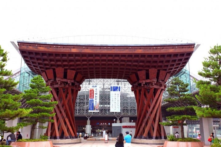 兼六園など歴史ある観光スポットが魅力。金沢のエリアガイド