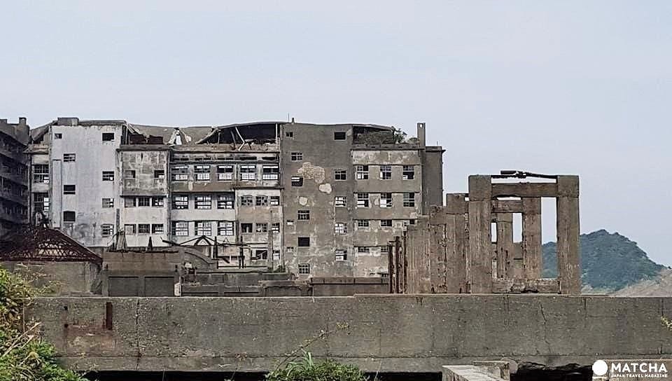 連日本人都瘋狂的世界遺產--軍艦島