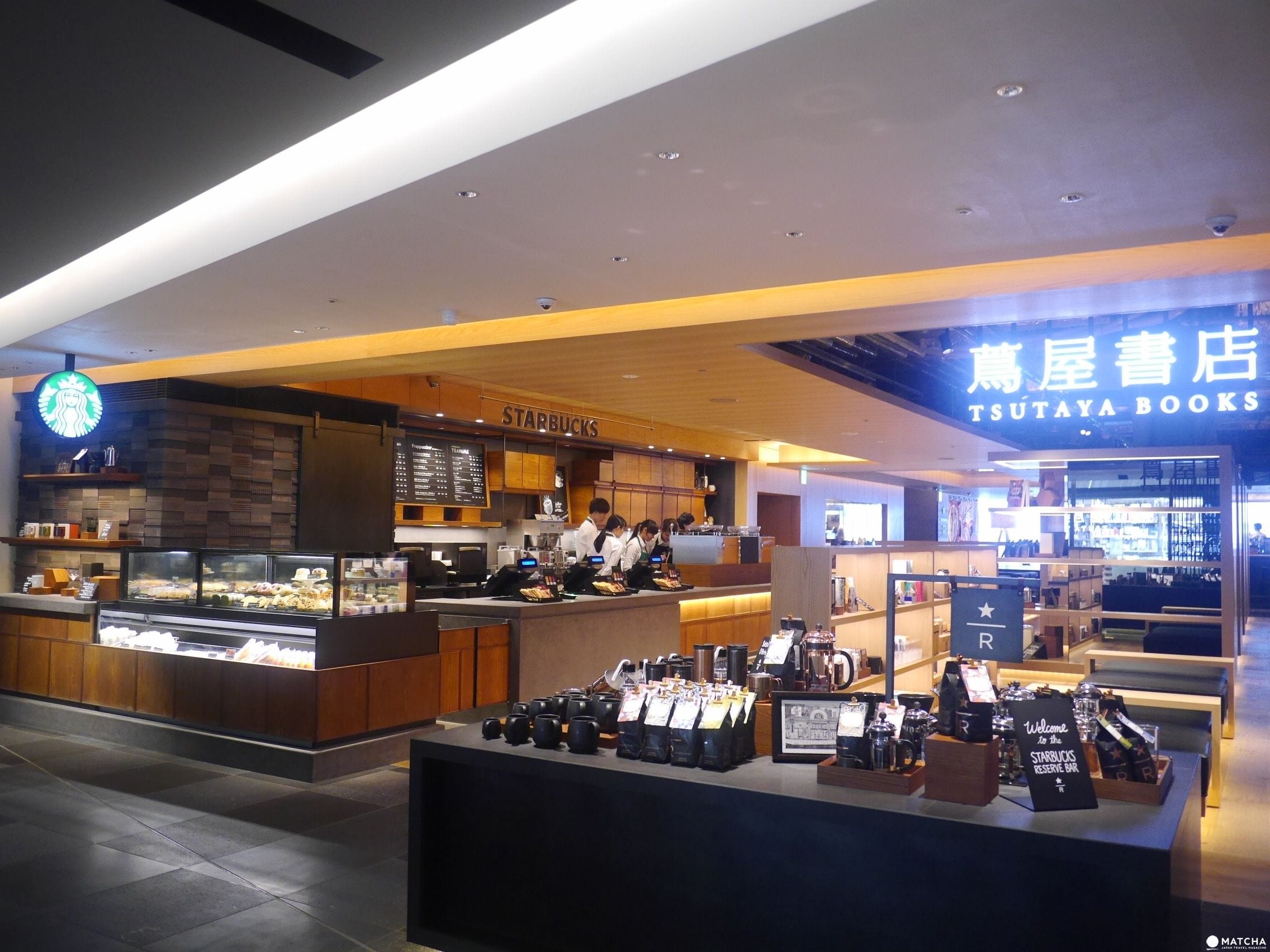 ginza six 星巴克