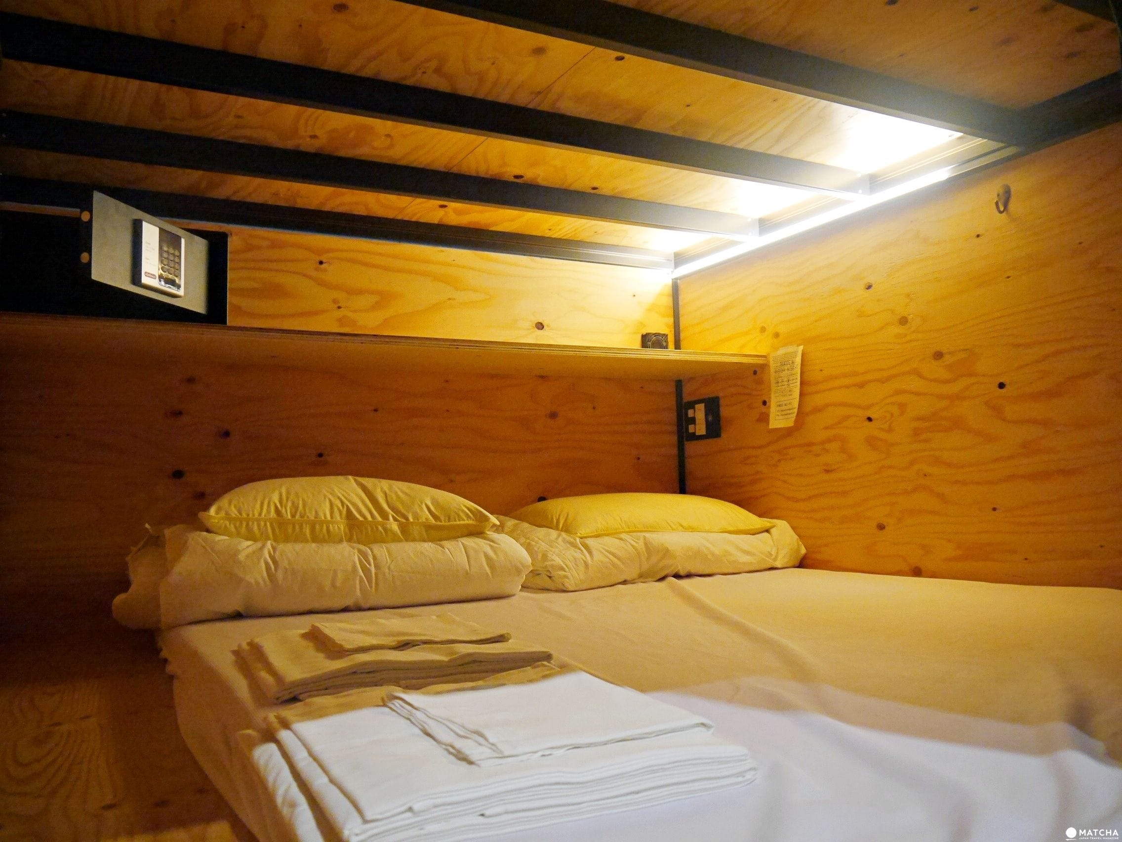 BOOK AND BED ASAKUSA雙人床
