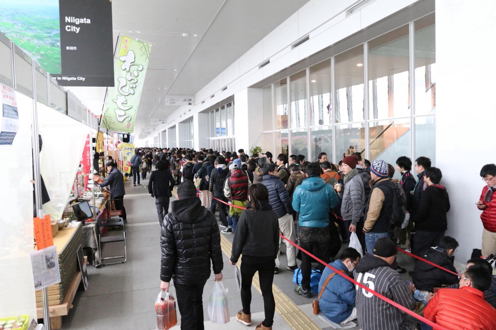 一年に一度の日本酒のお祭り!「新潟淡麗 にいがた酒の陣」で日本酒と食を堪能しよう!