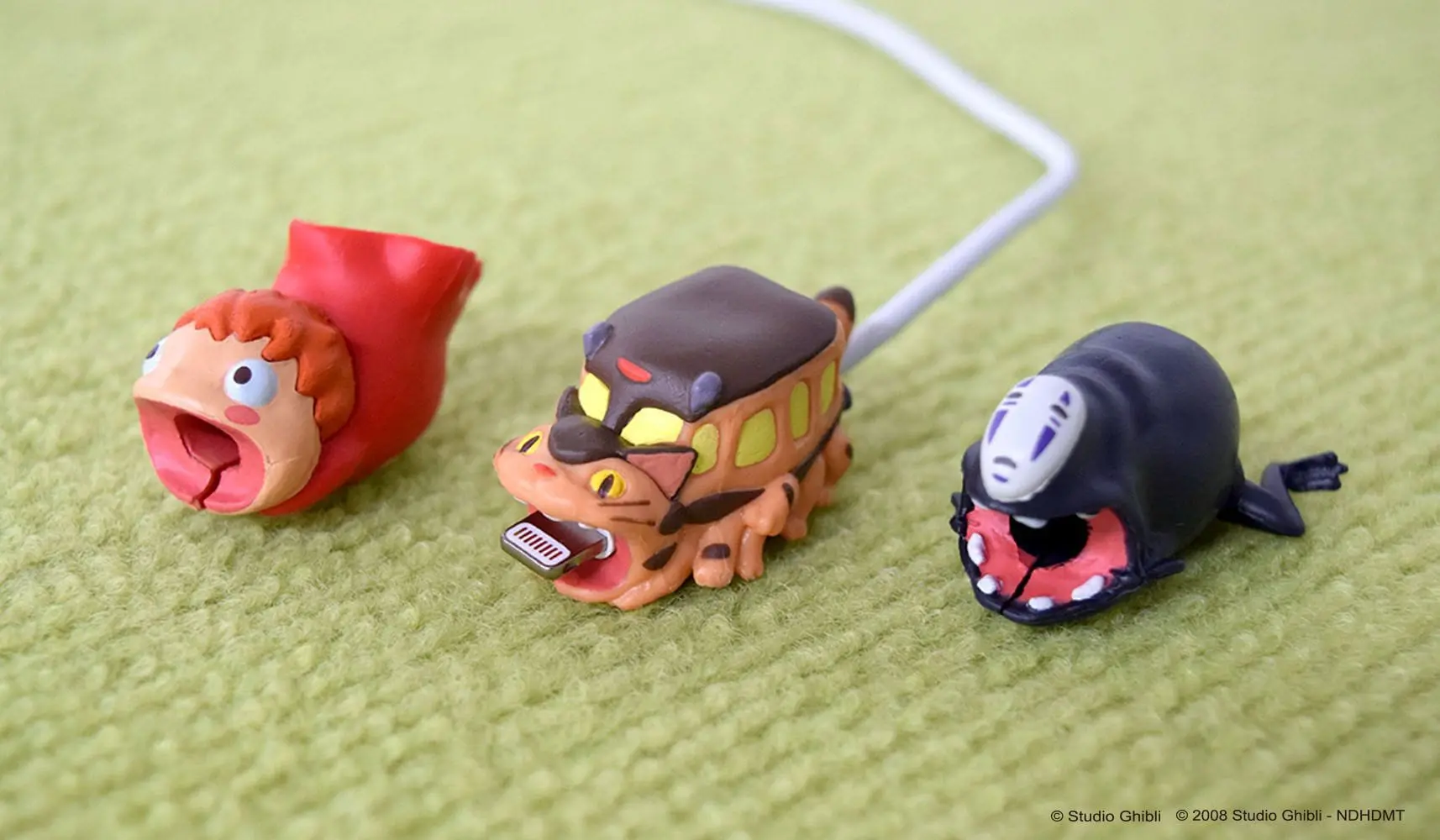 咬、吃、保護！吉卜力動畫角色化身iphoe傳輸線保護套