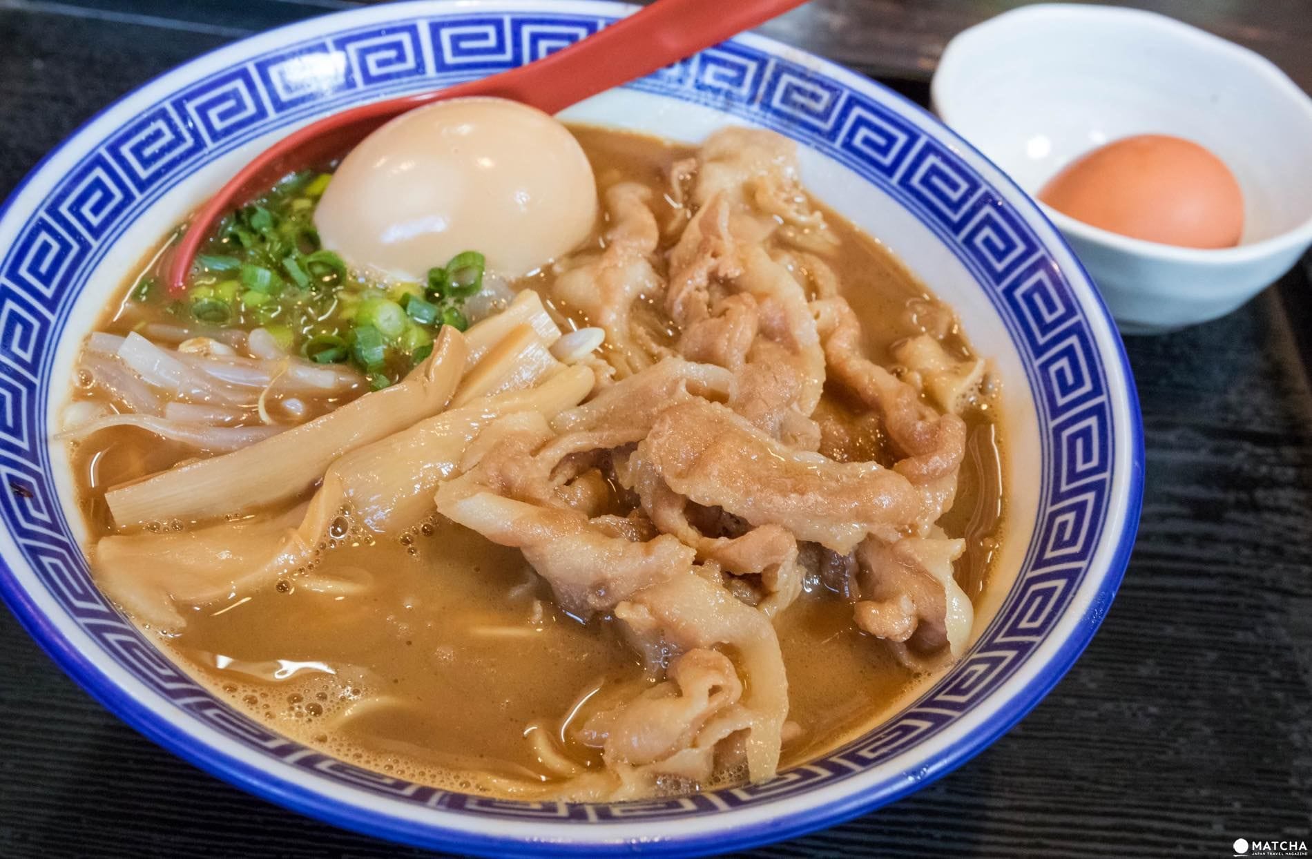 JACの徳島ラーメン 日本のラーメンを徹底解説!ラーメンの魅力とその注文方法、食べ方などまとめ