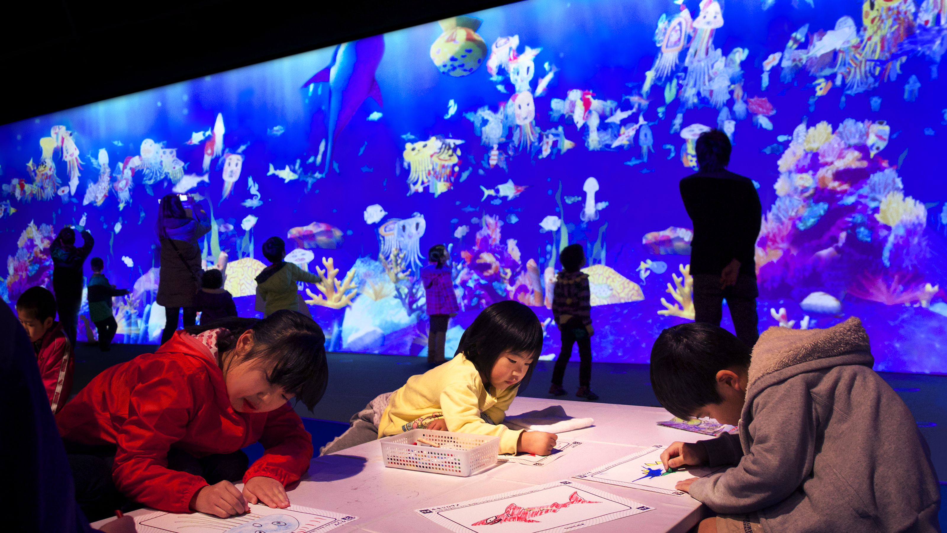 彩繪水族館