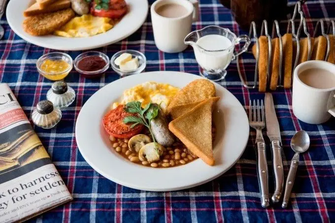 吃早餐啰！『横滨红砖仓库』世界早餐市集