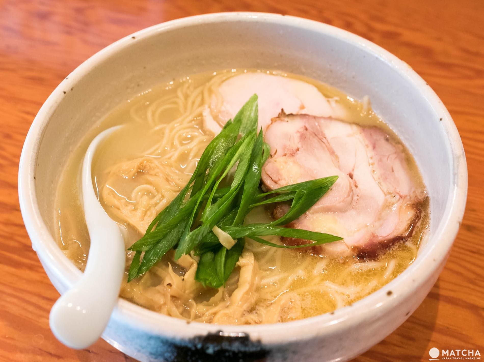 臥龍@三軒茶屋の鶏チャーシュー麺 5000杯食べたマニアがオススメ!東京の激ウマ人気ラーメン30選