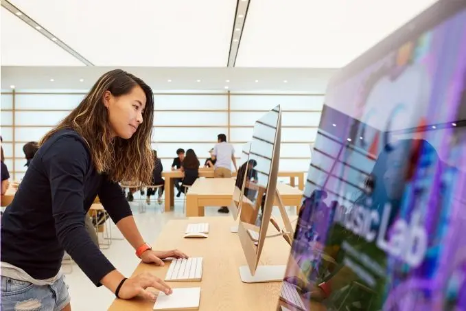 到關西旅行順便買「Apple」京都Apple store開幕了！