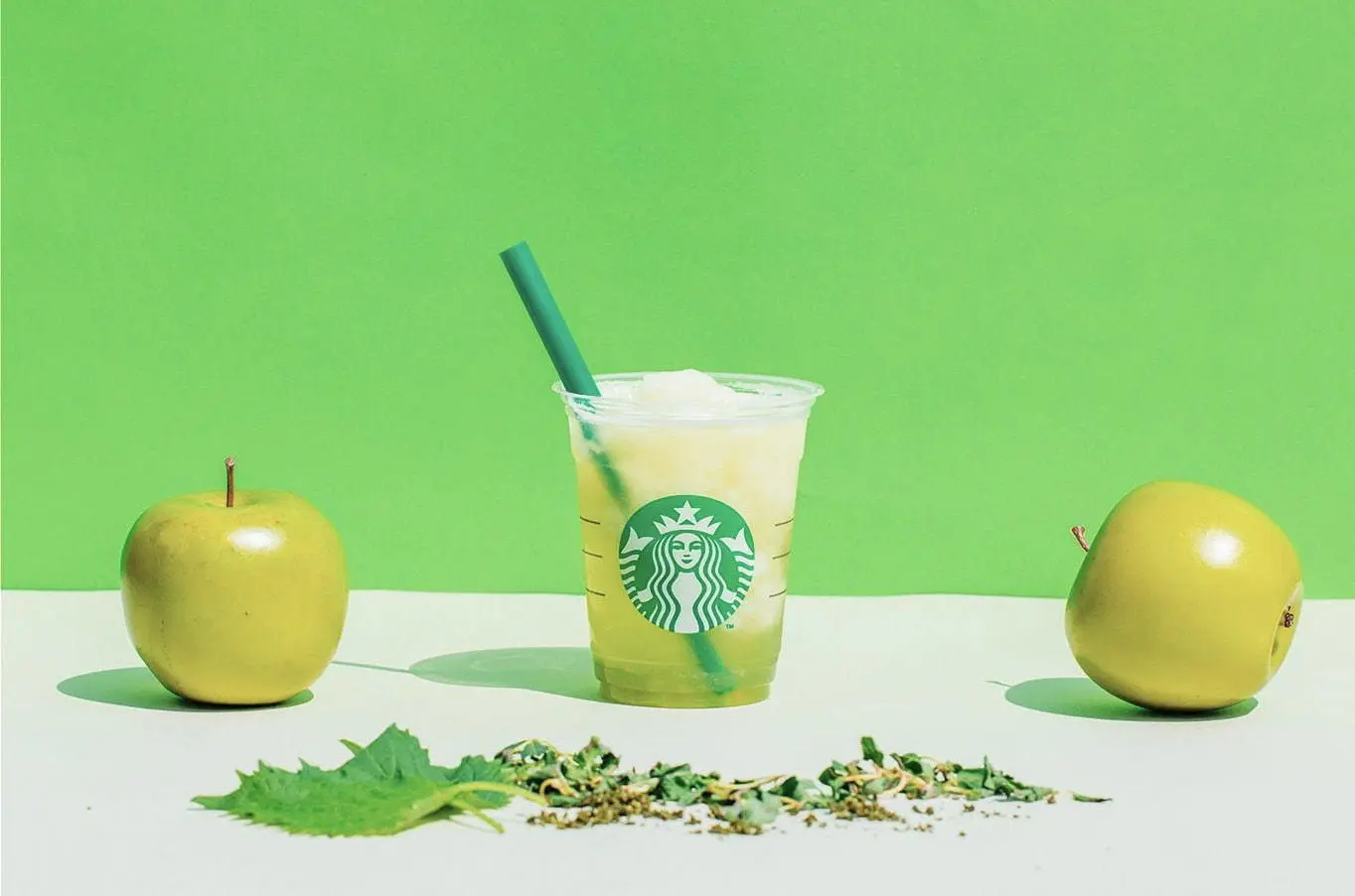 日本星巴克和風新茶飲登場「茶瓦納冰凍綠蘋果煎茶」
