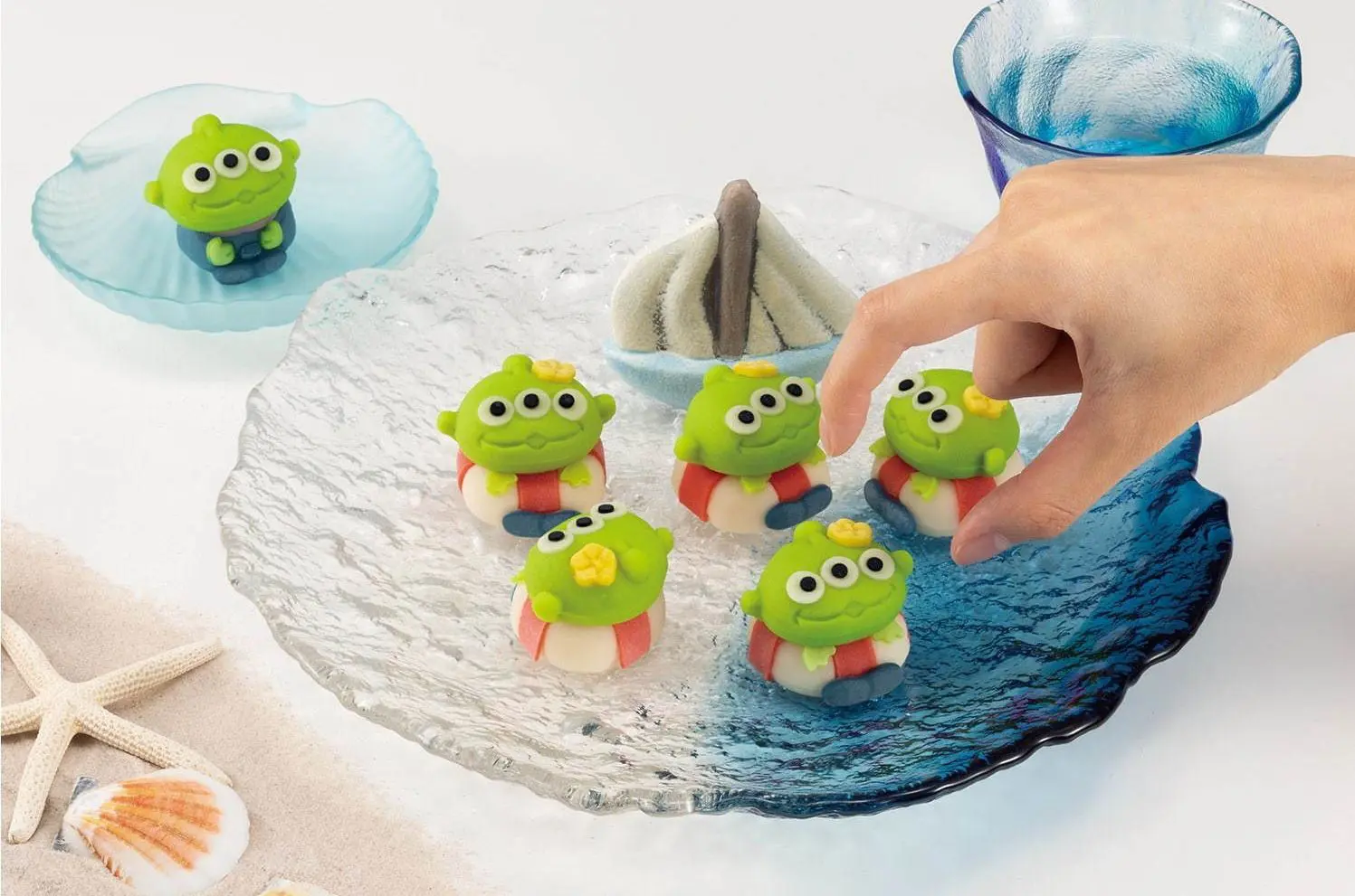 太可愛了！日本7-11限定販售《三眼怪和菓子》