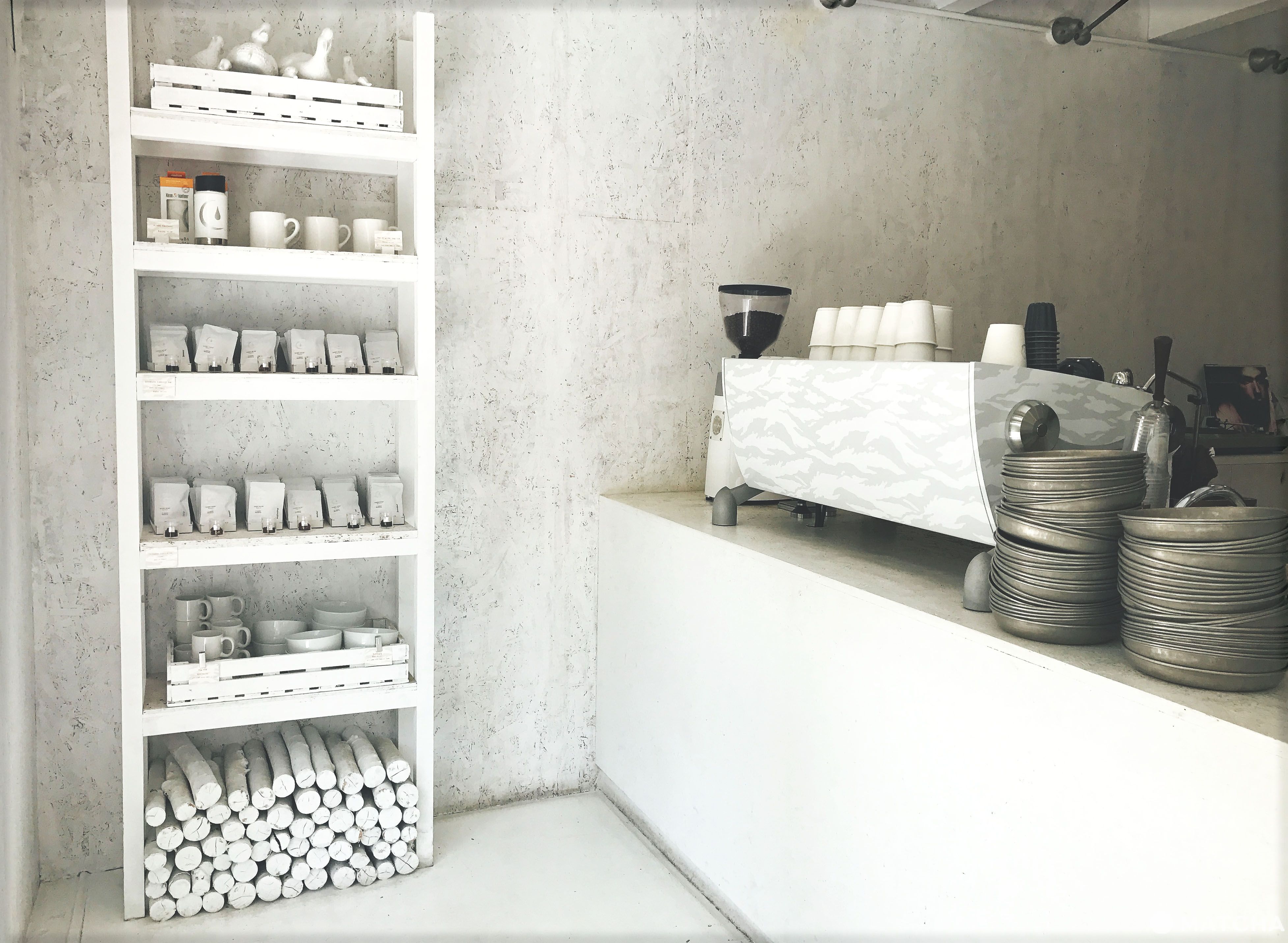 Walden woods kyoto 店內 【京都】在這裡,愛上純白色的美好「Walden Woods Kyoto」。