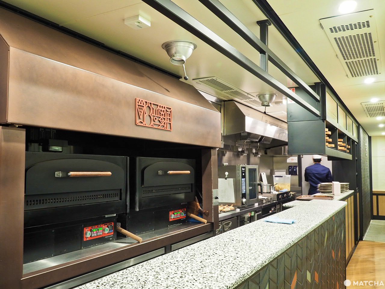 THE RAIL KITCHEN CHIKUGOキッチン