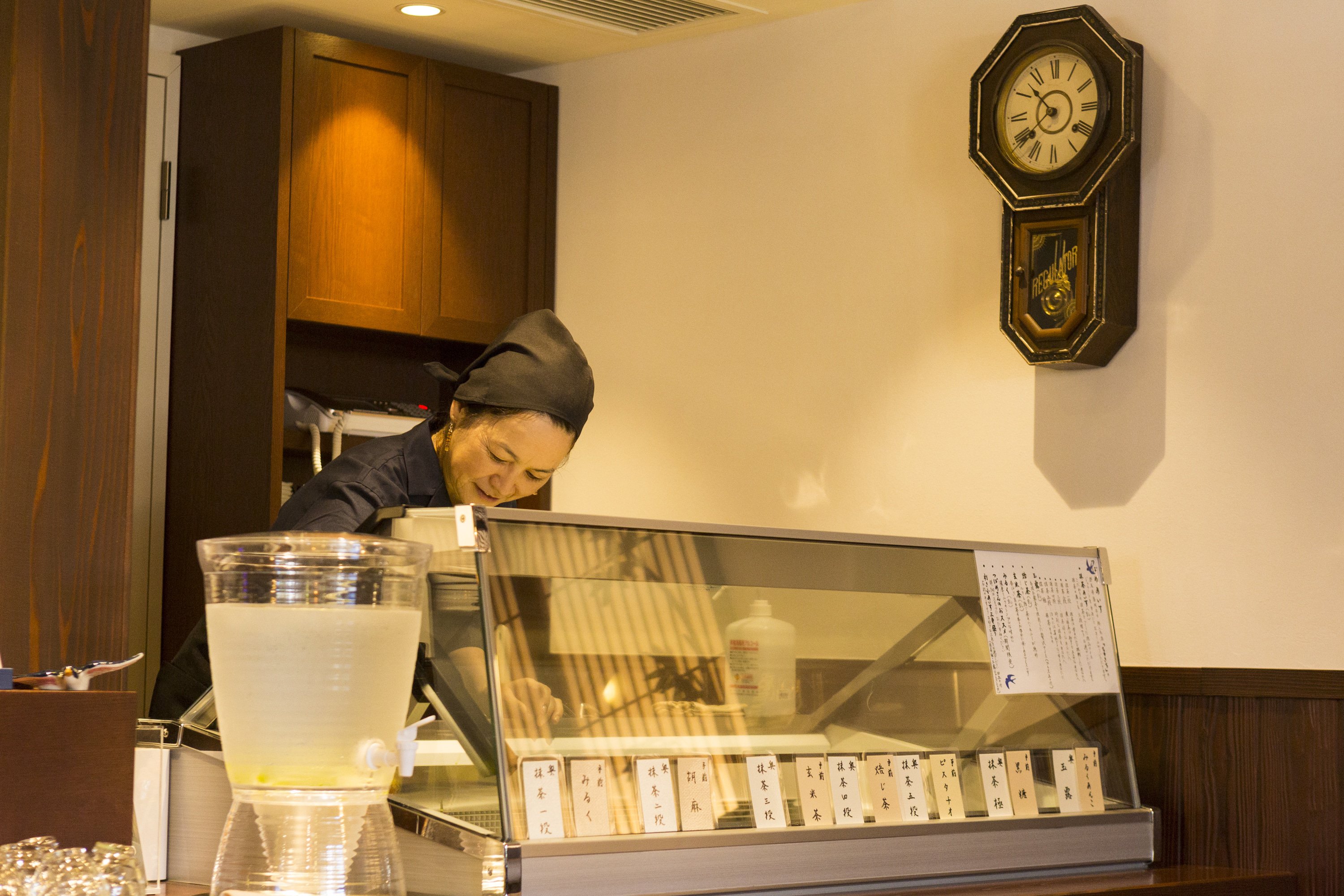 つばめさぼう 店主