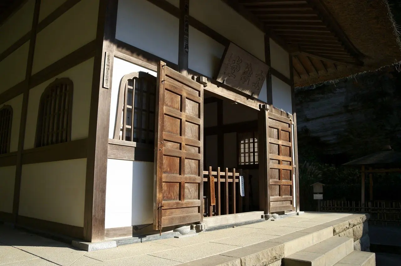 北鎌倉初心者にオススメ、和の美しさが詰まった寺院「明月院」