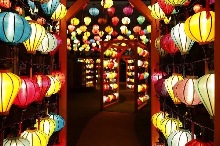 Yokohama Bay Quarter's Lantern Night Summer Event 2024