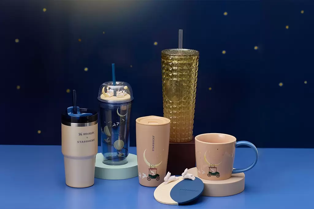 日本星巴克秋季限定周邊「運送上弦月的兔子」系列萌趣登場  