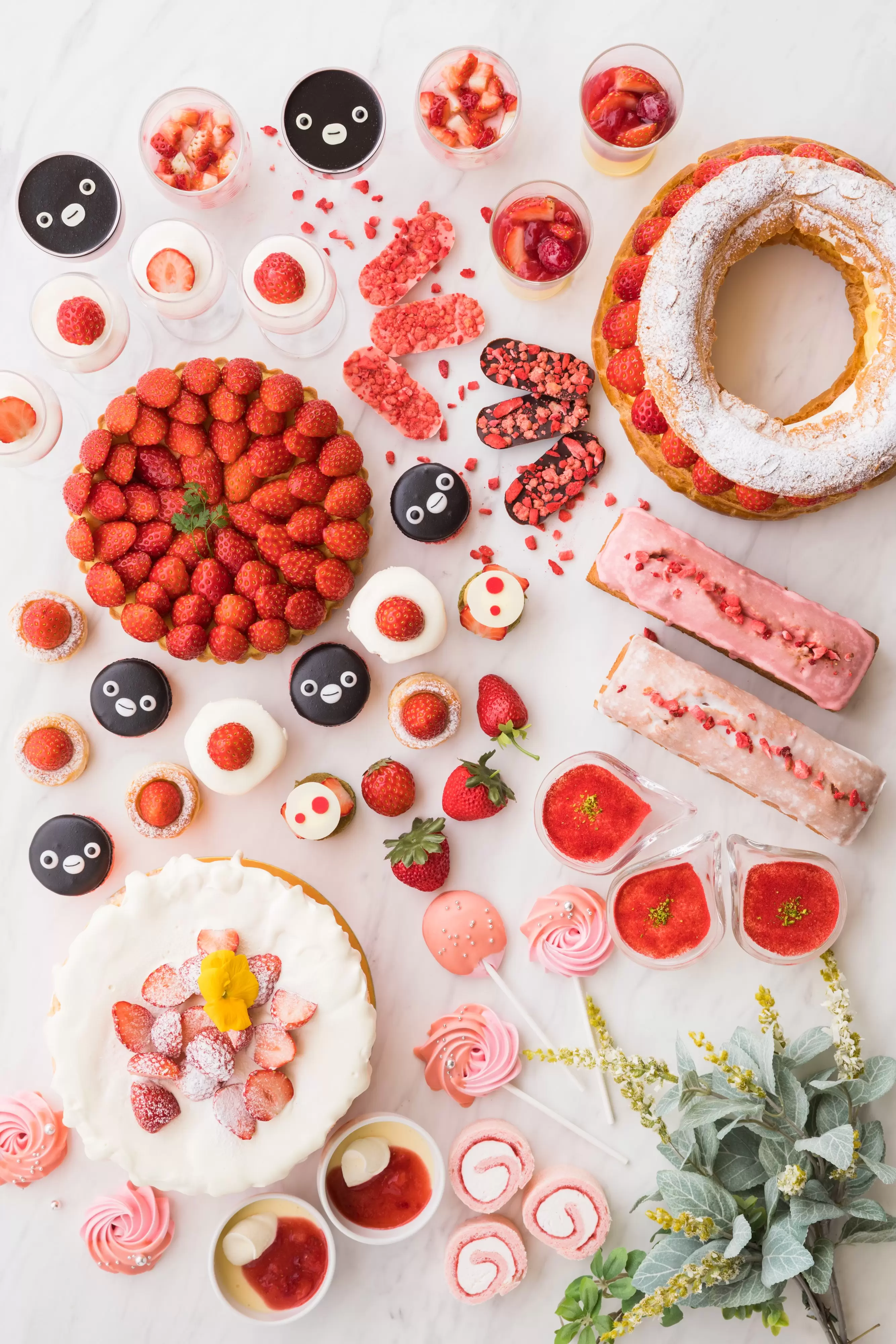 超萌警報！池袋大都會大飯店推出「Suica企鵝草莓甜點自助吧」