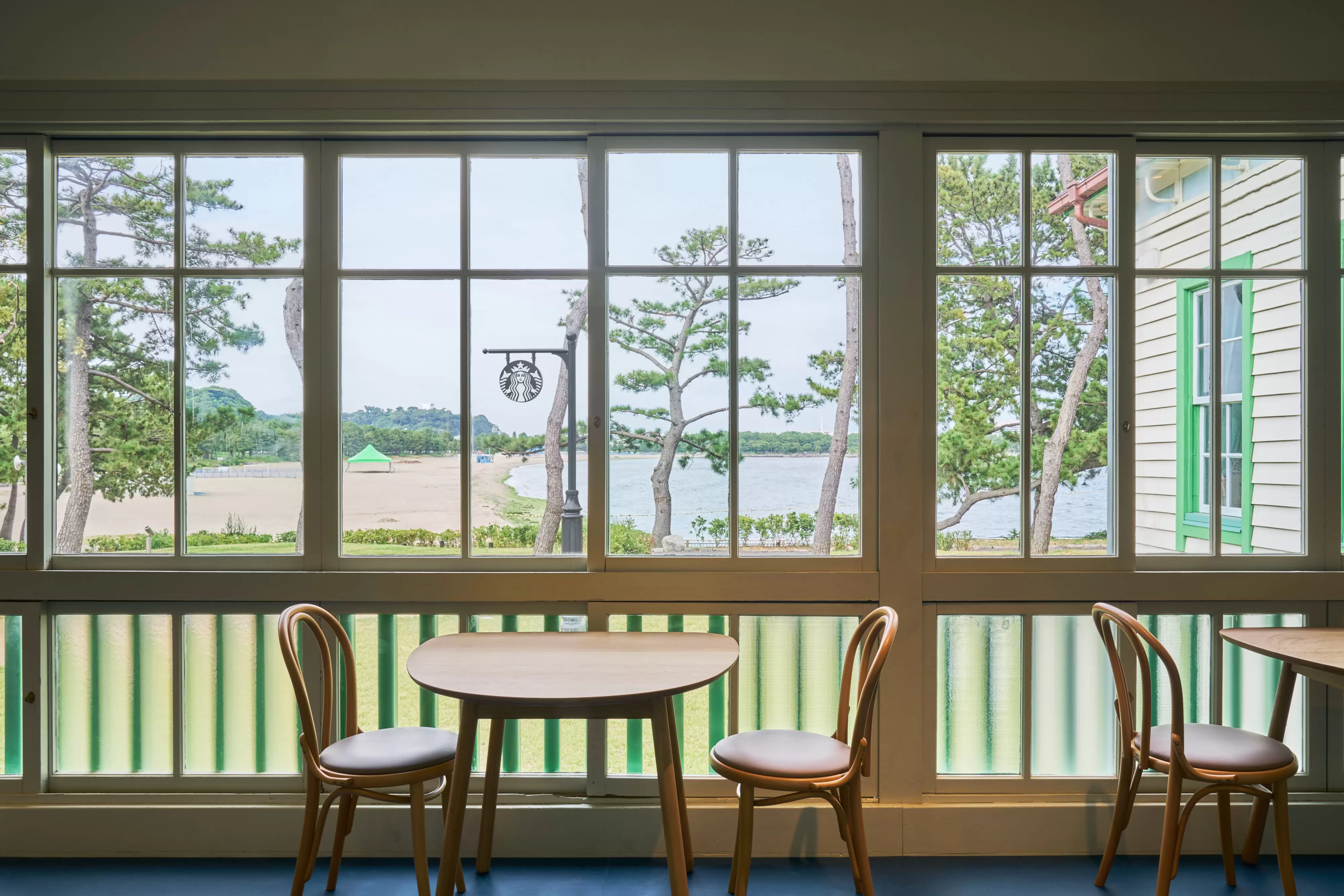 8月10日オープン！横浜の歴史的建造物を用いた「スターバックス コーヒー 横浜海の公園店」