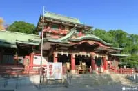 江戸相撲発祥の地?!下町を代表する神社「富岡八幡宮」