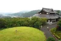 眺望京都夜景與楓葉的隱藏景點「將軍塚 青龍殿」