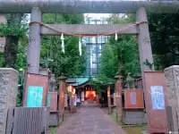 來新宿開運！全日本唯一以鬼王命名的「稻荷鬼王神社」