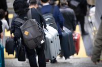 Same-day delivery from station lockers to your hotel! Leave your luggage with Multi-Ecube and enjoy hands-free sightseeing