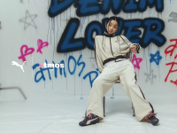 Introducing popular women's sneaker models and stores to enjoy at atmos pink!