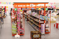 After the hot springs, head to the Yunogo Dagashi Kan (Japanese Retro Candy Museum)! A new spot has opened in the hot spring town (Mimasaka City)