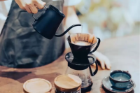 10 Best Cafes in Gaienmae, Tokyo: Breakfast and Solo Spots