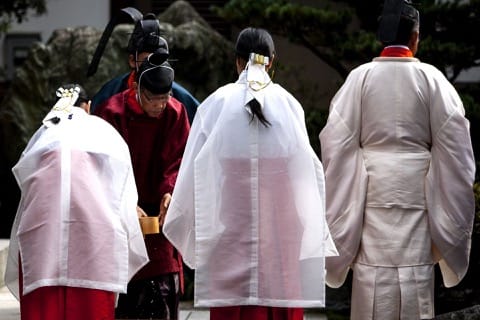 日本のことば事典「巫女」