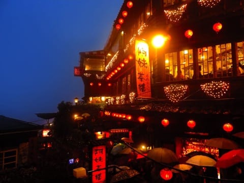 How To Travel To Okinawa: Visit Japan's Leading Resort Area, Just Three Hours From Tokyo!