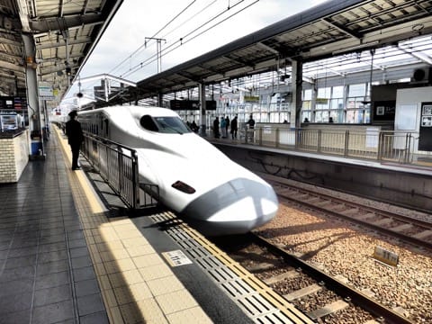 熊本への行き方(飛行機・新幹線・電車・バス・フェリー)と熊本県内の移動方法