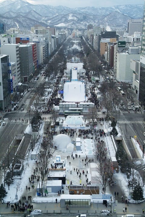 雪遊びも体験できる!雪と氷の祭典「さっぽろ雪まつり」