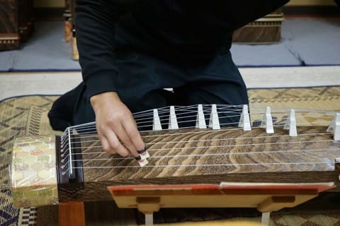 福山市のみどころ(大島能楽堂、藤井琴製作所)