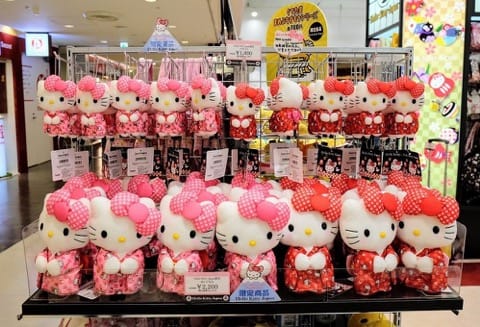 ポケモン丶ハローキティグッズから家电丶お酒まで!成田空港ショッピングガイド