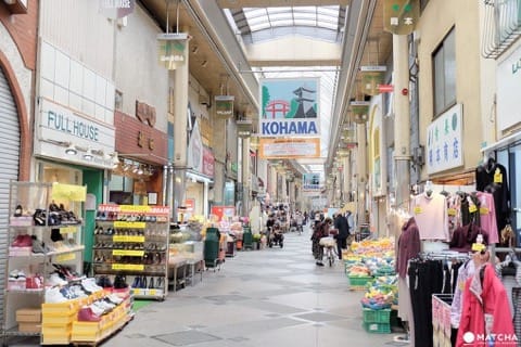 ローカルフードやおみやげ探しも楽しめる!日本の商店街・完全ガイド
