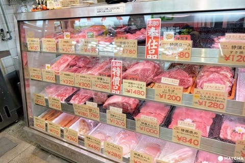 ローカルフードやおみやげ探しも楽しめる!日本の商店街・完全ガイド